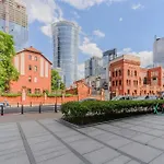 Cozy Apartment On Grzybowska Street With Parking
